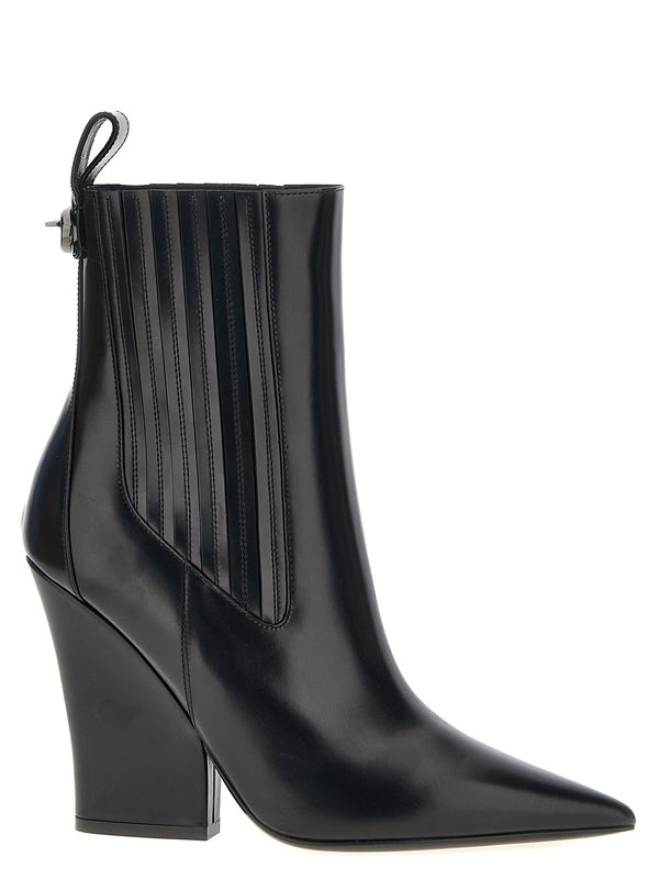 V Logo Leather Ankle Boots