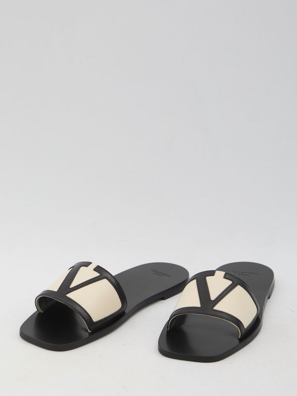 Viva Superstar
  Leather Slide