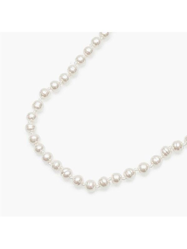 Orb Pendant Pearl Necklace