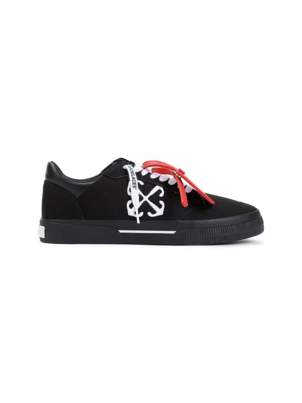 Vulcanized Low-top Sneakers