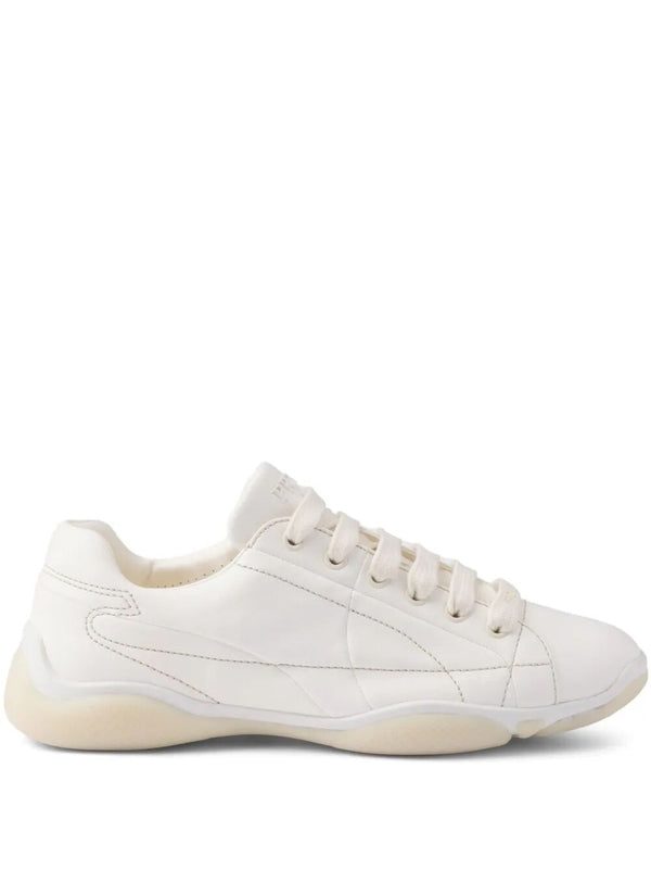 1E942NF025/038 Low Top Sneakers