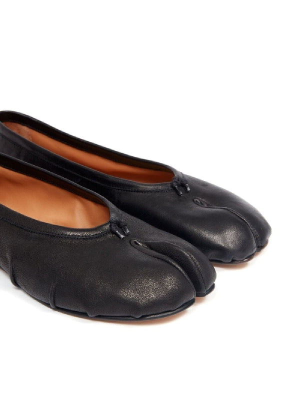 Tabi Leather Flat Shoes