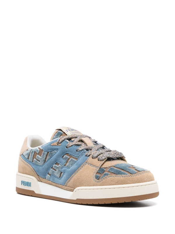 8E8625/AOTH Low Top Sneakers