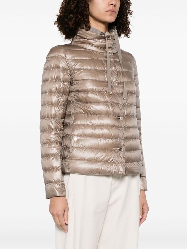 Reversible
  Drawstring High Neck Padding